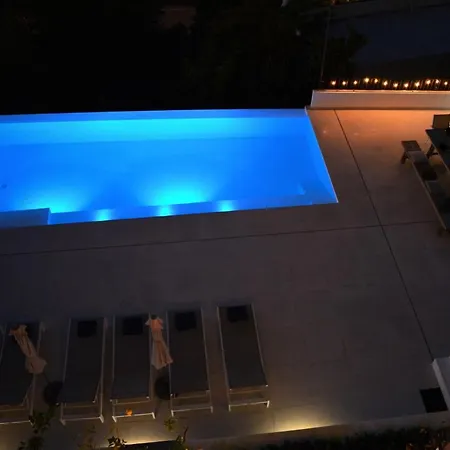 Colonial. Impressive Views Of The Sea. High Design. Renovated. Vila Sitges