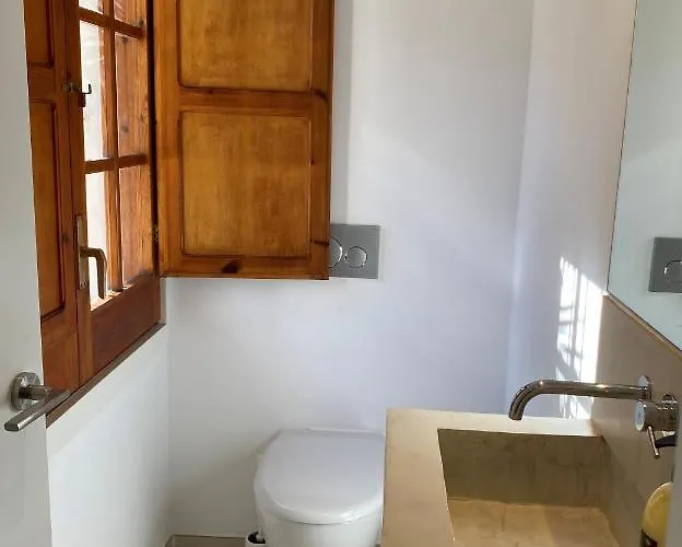 Villa Colonial. Impressive Views Of The Sea. High Design. Renovated.