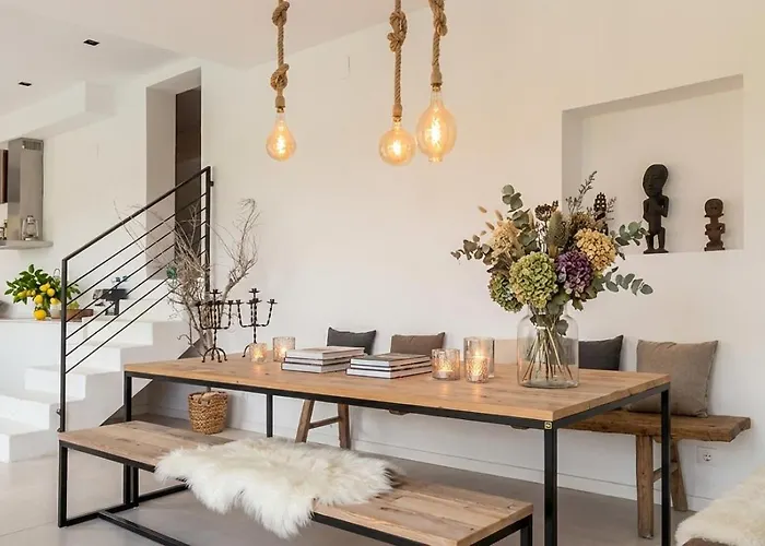 Villa Colonial. Impressive Views Of The Sea. High Design. Renovated.