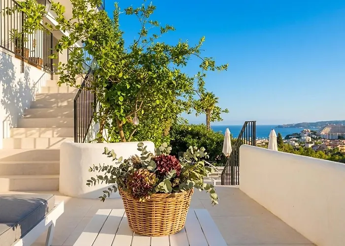 Colonial. Impressive Views Of The Sea. High Design. Renovated. * Sitges
