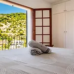 Villa Colonial. Impressive Views Of The Sea. High Design. Renovated.