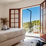 Colonial. Impressive Views Of The Sea. High Design. Renovated. ヴィラ
