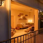 Colonial. Impressive Views Of The Sea. High Design. Renovated.