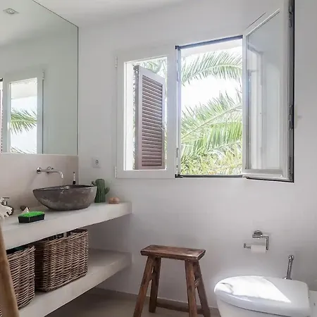 Colonial. Impressive Views Of The Sea. High Design. Renovated. * Sitges