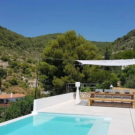 Colonial. Impressive Views Of The Sea. High Design. Renovated. Villa Sitges