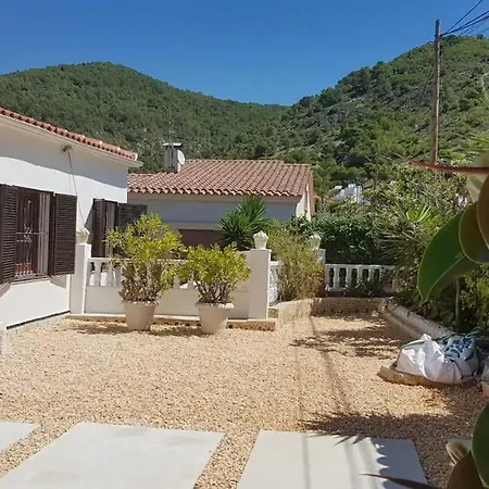 Colonial. Impressive Views Of The Sea. High Design. Renovated. Villa *