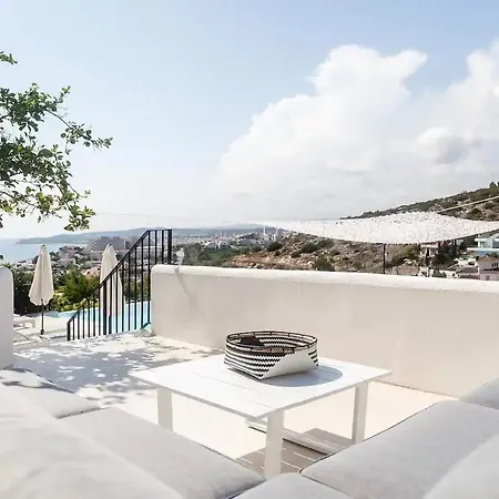 Colonial. Impressive Views Of The Sea. High Design. Renovated. * Sitges