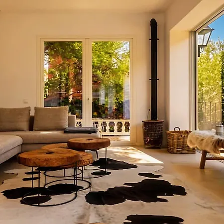 Colonial. Impressive Views Of The Sea. High Design. Renovated. Villa *