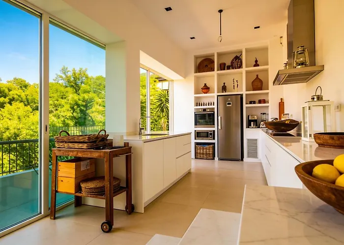 Villa Colonial. Impressive Views Of The Sea. High Design. Renovated. *