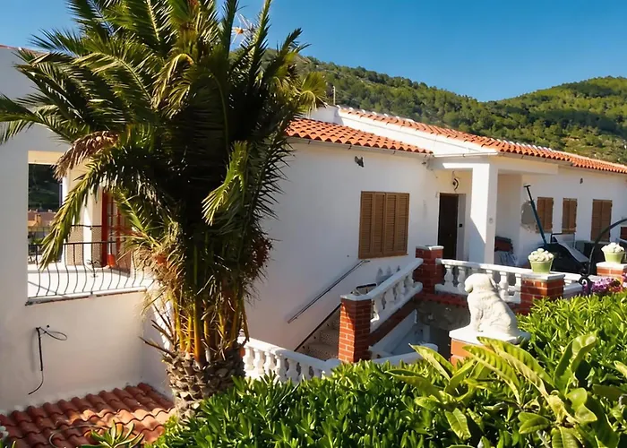 Colonial. Impressive Views Of The Sea. High Design. Renovated. * Sitges